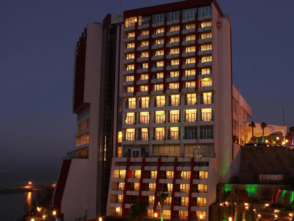 Sky Tower Hotel Akcakoca Convention & Spa Center Ngoại thất bức ảnh
